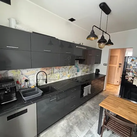 Ze Stolem Bilardowym W Centrum Lodzi Apartman