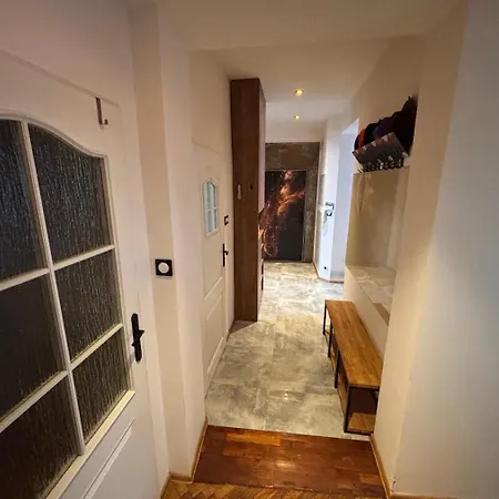 Apartman Ze Stolem Bilardowym W Centrum Lodzi Łódź